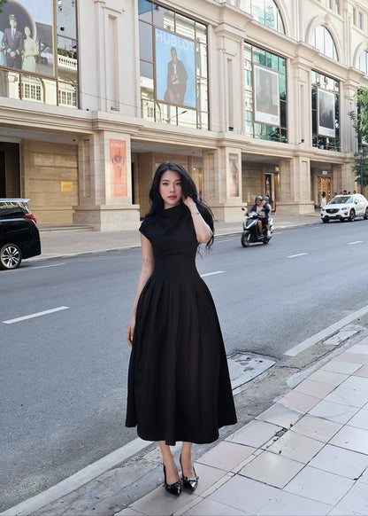 Oliver Pleated Midi Dress